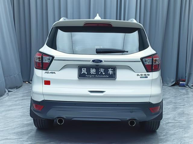 Ford Kuga Модель 2019 года EcoBoost 180 2WD Luxury Ford тип National V – фото 8