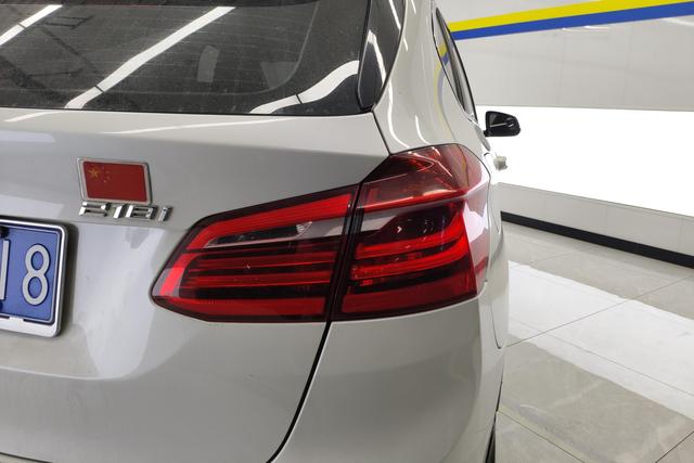 BMW 2 Series Active Tourer импорт 2015 модификация 218i Leading – фото 8