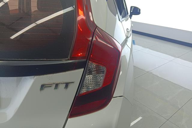 Honda Fit 2016 модификация 1.5L LX Manual Com f ort – фото 8