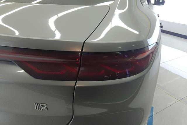 BYD Han DM 2022 DM-i 121KM Prestige – фото 8