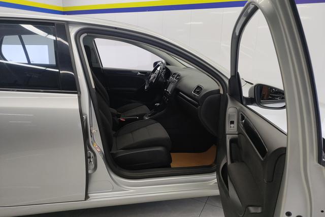 Volkswagen Golf 2012 1.4TSI Automatic Comfort – фото 6