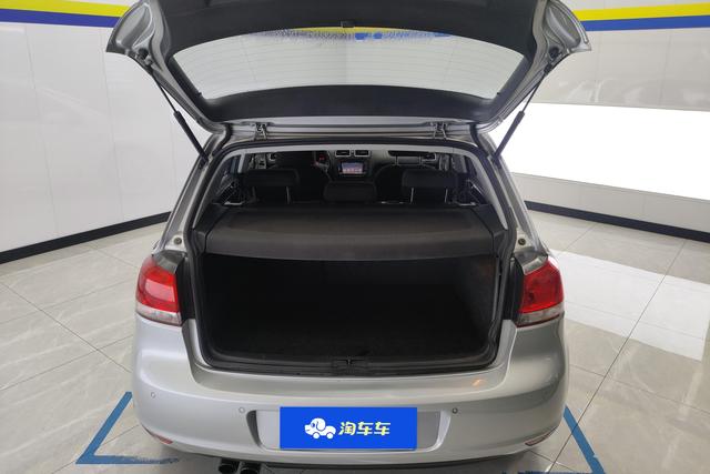 Volkswagen Golf 2012 1.4TSI Automatic Comfort – фото 11