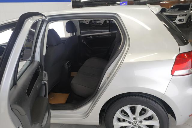Volkswagen Golf 2012 1.4TSI Automatic Comfort – фото 13