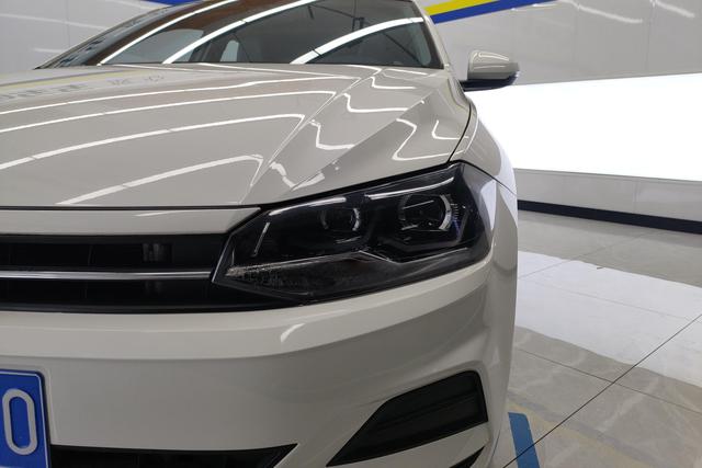 Volkswagen Polo 2021 Plus 1.5L Automatic Colorful Tech – фото 2