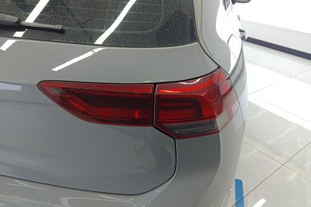 Volkswagen Golf 2023 Facelift 280 TSI DSG Pro – фото 8