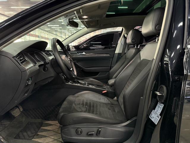 Volkswagen Magotan 2017 330TSI DSG Luxury – фото 4