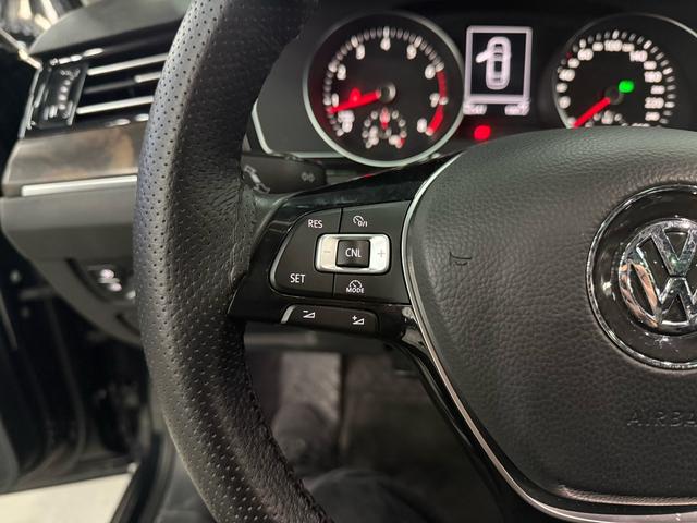 Volkswagen Magotan 2017 330TSI DSG Luxury – фото 8