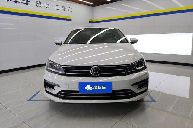 Volkswagen Sagitar 2018 280TSI DSG Spark – фото 3
