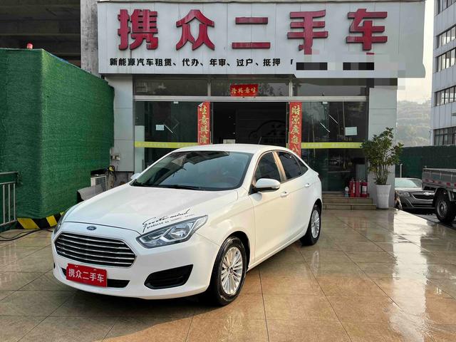 Ford Escort 2017 модификация комплектация 1.5L Manual Com f ort – фото 1