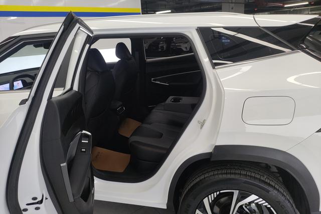 Geely Boyue 2023 Boyue COOL 1.5T Smart – фото 13
