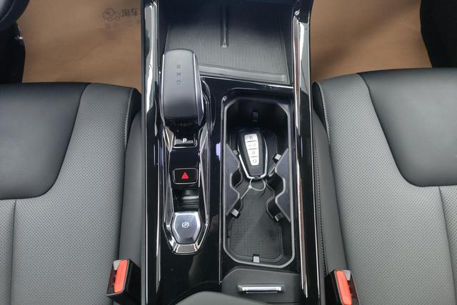 Geely Boyue 2023 Boyue COOL 1.5T Smart – фото 16