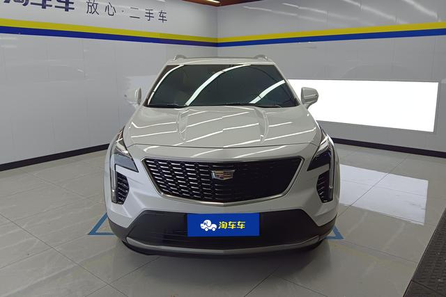 Cadillac XT4 2022 28T 2WD Premium – фото 3
