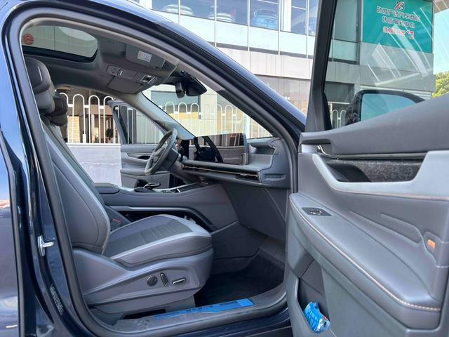 Ford Edge 2023 Edge L 2.0T EcoBoost E-Hybrid 4WD 7-Seater Supreme Edition – фото 9