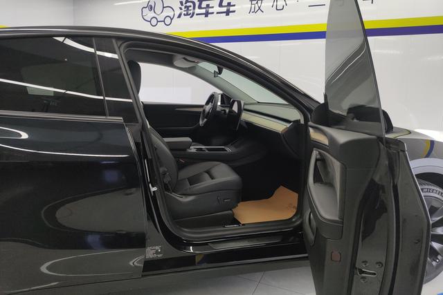 Tesla Model Y 2022 Facelift RWD – фото 6