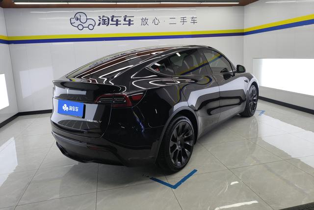 Tesla Model Y 2022 Facelift RWD – фото 9