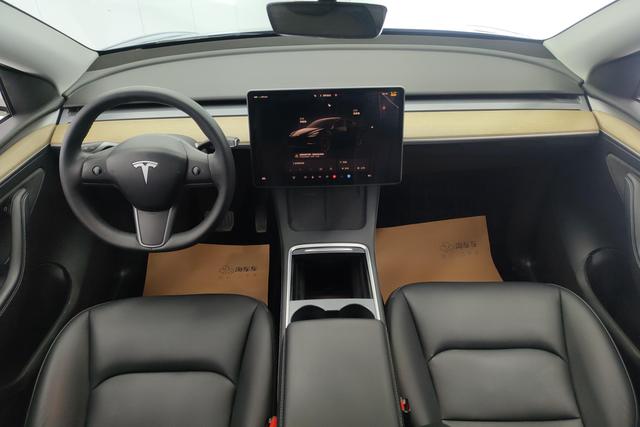 Tesla Model Y 2022 Facelift RWD – фото 14