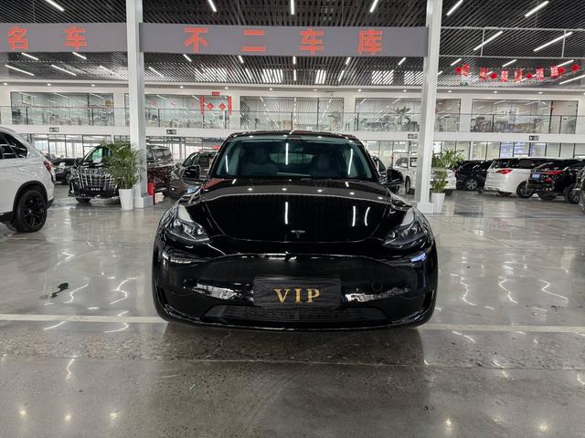 Tesla Model Y 2022 Facelift RWD – фото 2
