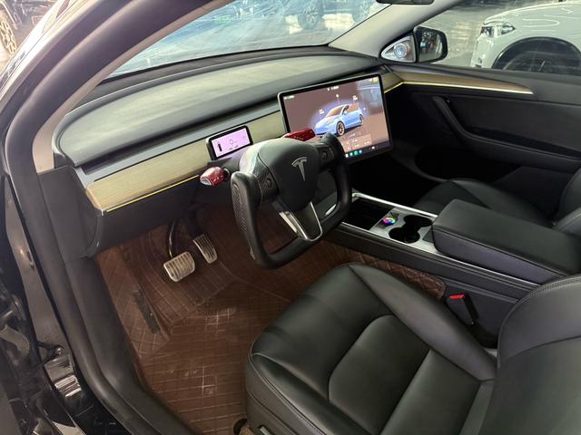 Tesla Model Y 2022 Facelift RWD – фото 4