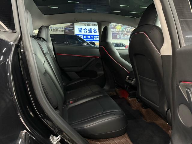 Tesla Model Y 2022 Facelift RWD – фото 19