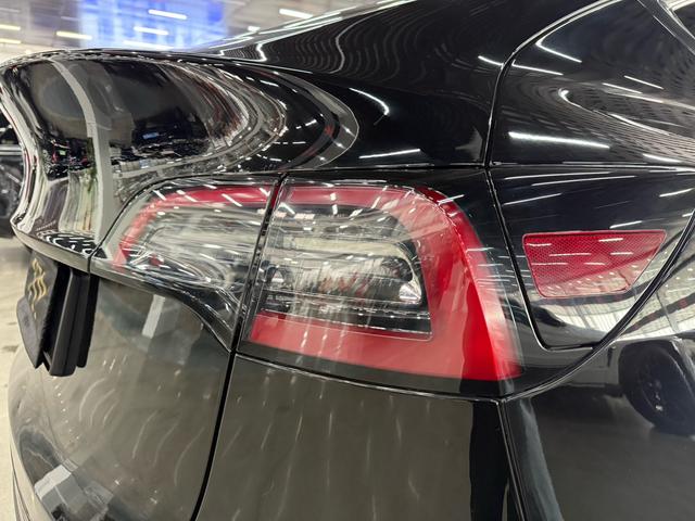 Tesla Model Y 2022 Facelift RWD – фото 25