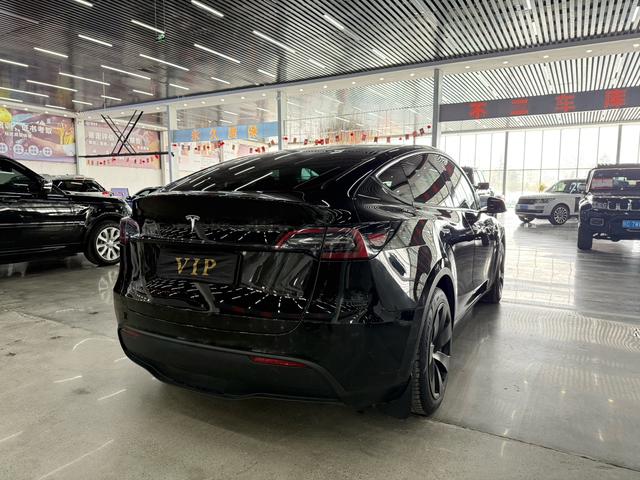 Tesla Model Y 2022 Facelift RWD – фото 30