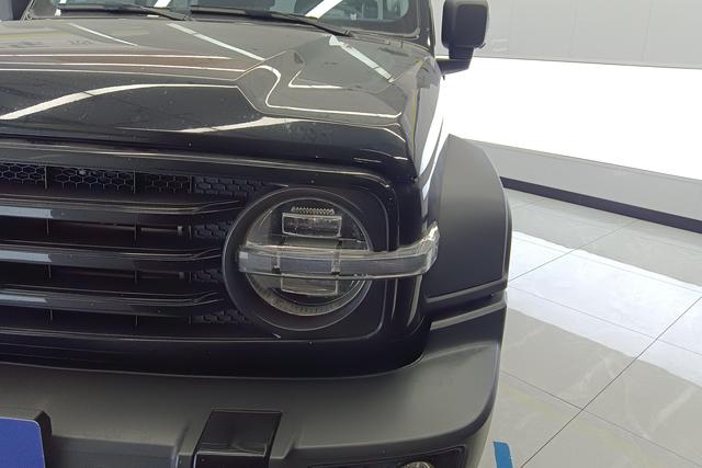 Tank 300 2023 Off-road 2.0T Conqueror – фото 2