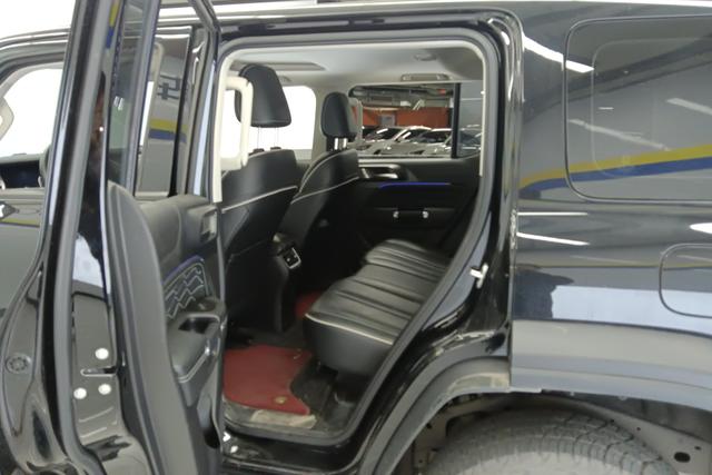 Tank 300 2023 Off-road 2.0T Conqueror – фото 13