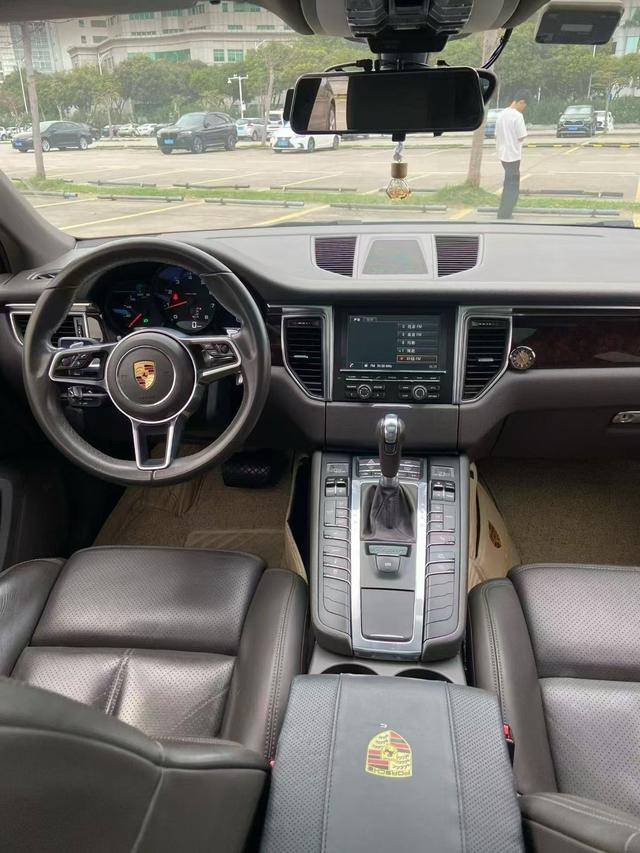 Porsche Macan 2014 Macan 2.0T – фото 5