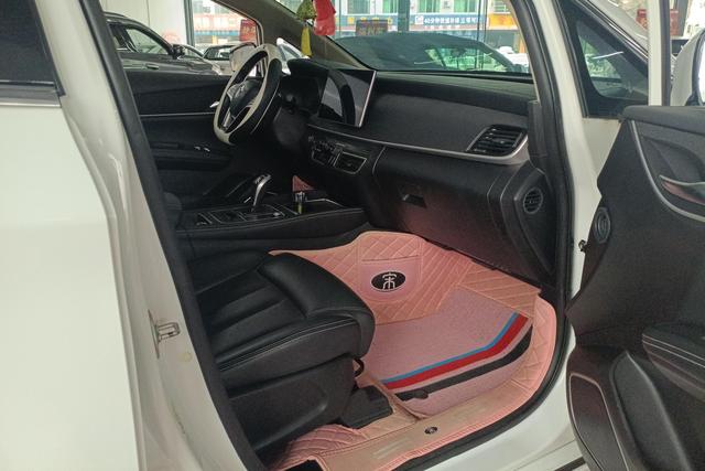 BYD Song MAX Модель 2019 года 1.5T автоматическое Smart Connect Spirior Yi тип 7 seat Country VI – фото 6