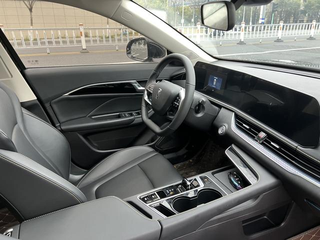 Bestune B70 2024 Longteng Edition 1.5T Leap – фото 9