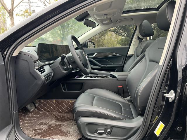 Bestune B70 2024 Longteng Edition 1.5T Leap – фото 12