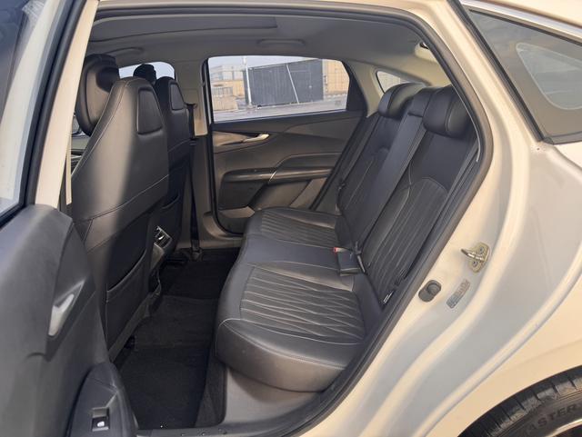 Changan Yida 2023 1.5T GDI Automatic Navigator – фото 8