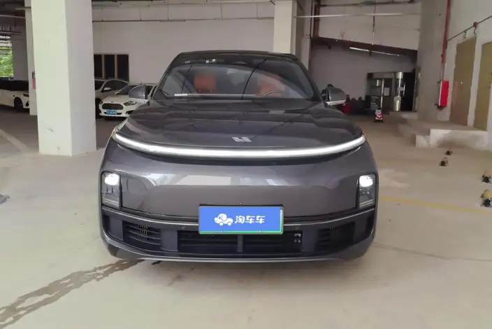Li Auto L8 2023 Model Pro Edition