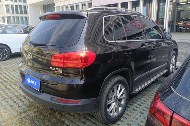 Tiguan 2012 модификация 2.0TSI Deluxe Edition – фото 9