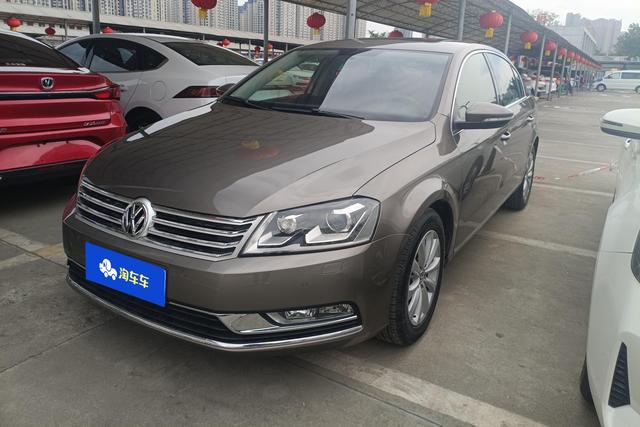 Volkswagen Magotan 2012 Facelift 1.8 TSI Luxury – фото 1