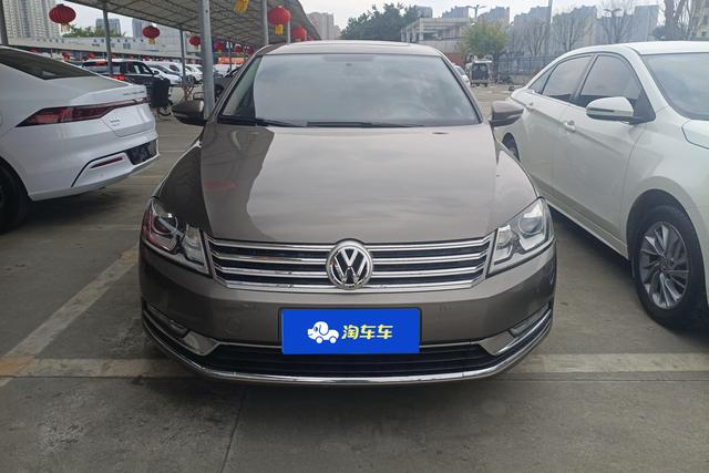 Volkswagen Magotan 2012 Facelift 1.8 TSI Luxury – фото 3