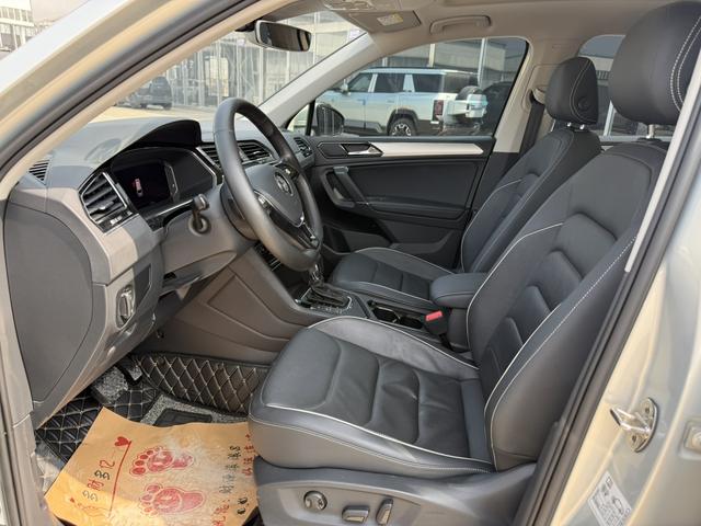 Volkswagen Tiguan L PHEV Модель 2020 года 430PHEV Plug-in hybrid Ultimate Edition – фото 6