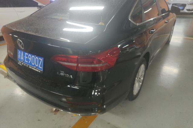 Volkswagen Lavida 2018 1.5L Automatic Comfort China V – фото 8