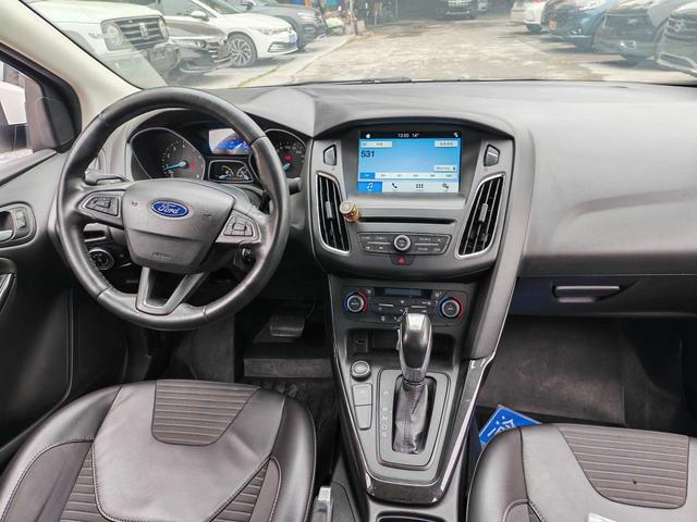 Ford Focus 2015 модификация Тройная литиевая батарея кузов EcoBoost 180 Automatic Flagship – фото 7