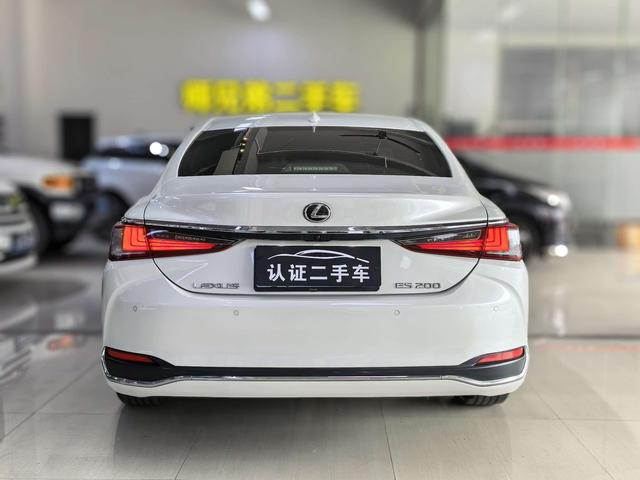 Lexus ES 2024 200 Premium – фото 8