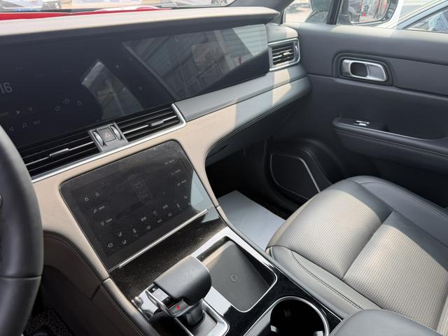 Li Auto ONE 2021 Range Extender 6-Seat – фото 6