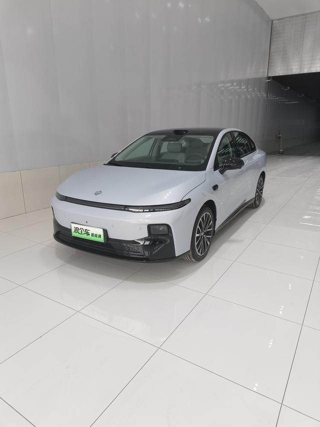 Leapmotor B01 2025 модификация 650 Yuexiang Edition