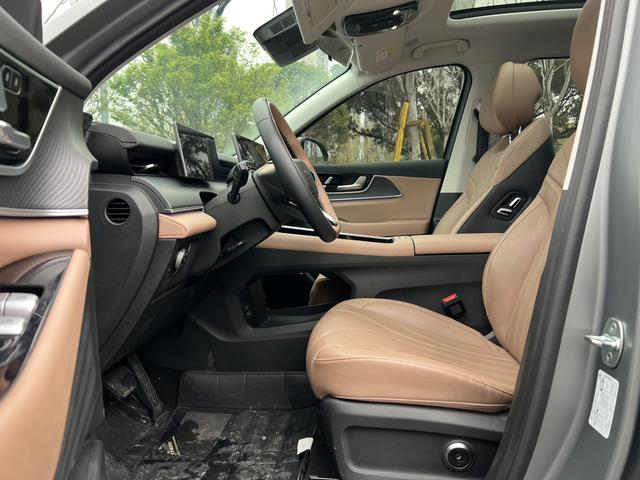 Chery Tiggo 8L 2024 2.0T Automatic Premium – фото 14