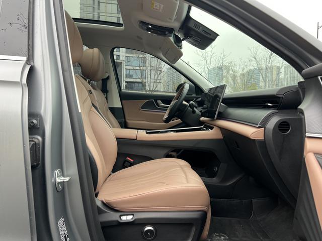 Chery Tiggo 8L 2024 2.0T Automatic Premium – фото 15