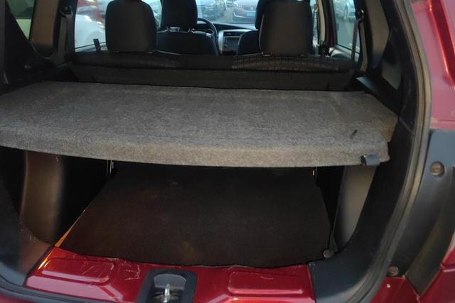Nissan Livina 2013 Sharp 1.6XL CVT Comfort – фото 11