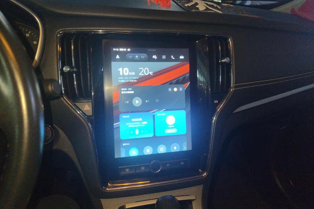 Roewe RX5 2019 20T 2WD Automatic Ali Smart Connect Platinum – фото 15