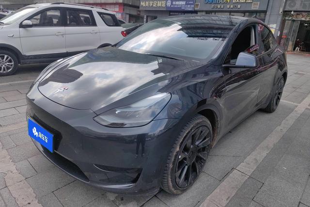 Tesla Model Y 2024 RWD – фото 1
