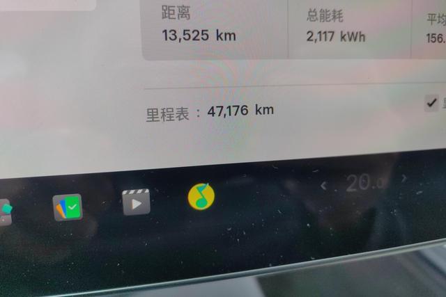 Tesla Model Y 2024 RWD – фото 17