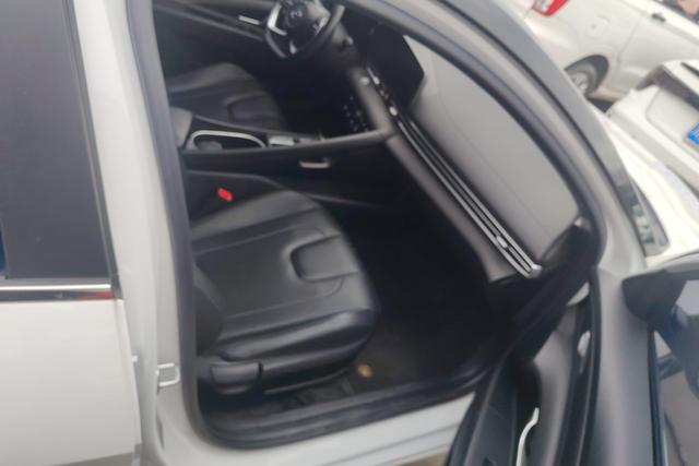Hyundai Elantra 2021 1.5L CVT GLX Elite – фото 6