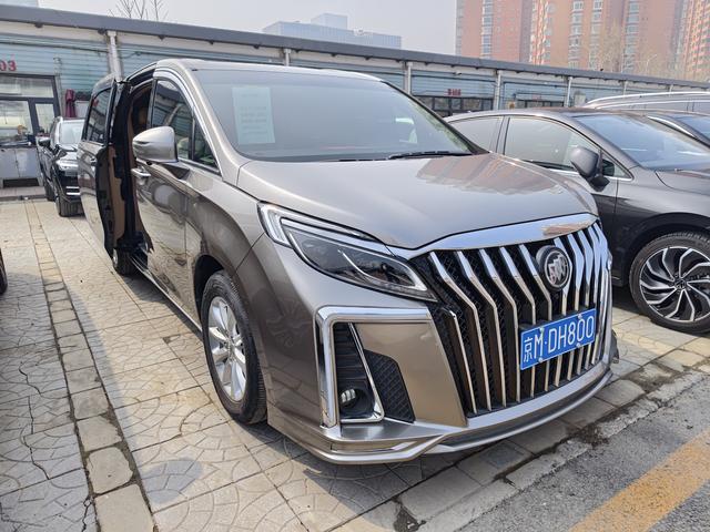 Buick GL8 Модель 2018 года ES 28T Exclusive Country VI – фото 2